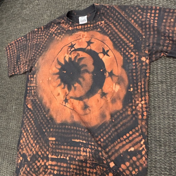 Vintage Pro Club Celestial Graphic Tee - Orange and Black - Picture 1 of 3